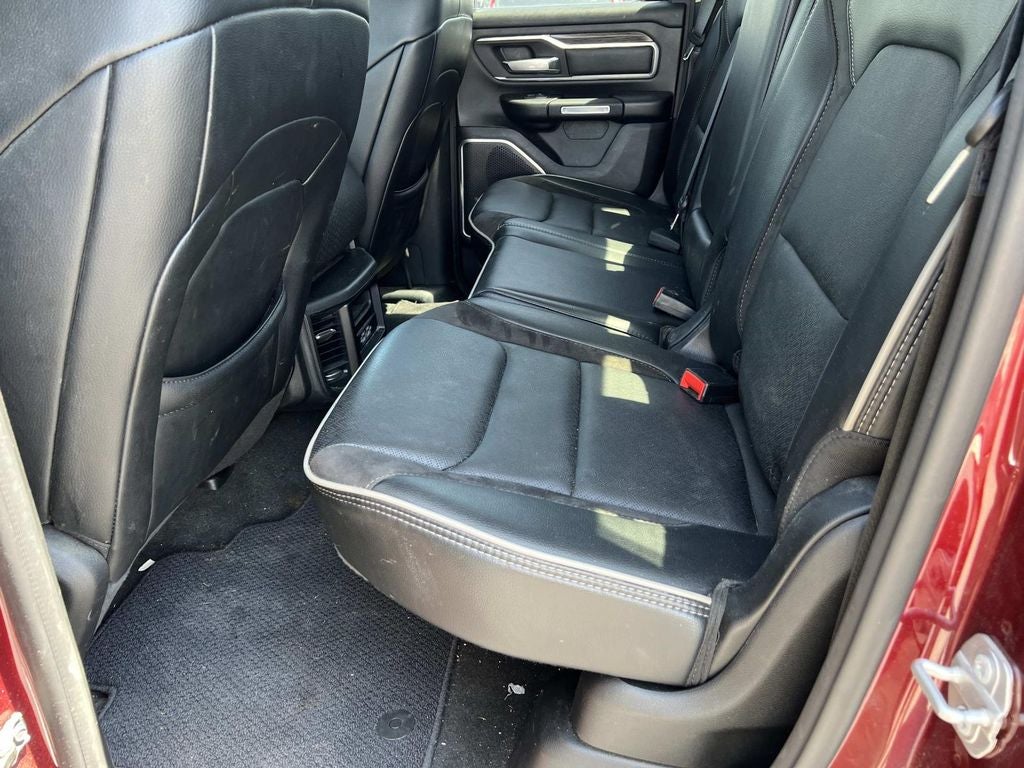 2020 RAM 1500 Laramie Quad Cab 4x4 6'4" Box