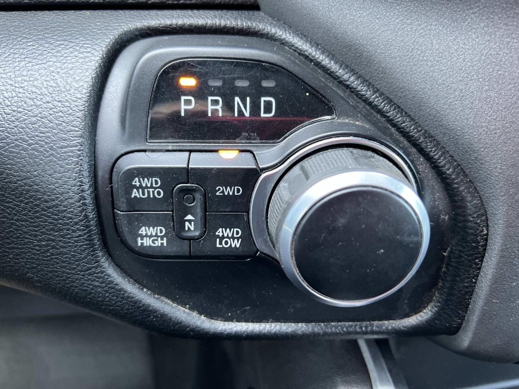 2021 RAM 1500 Big Horn Crew Cab 4x4 5'7" Box