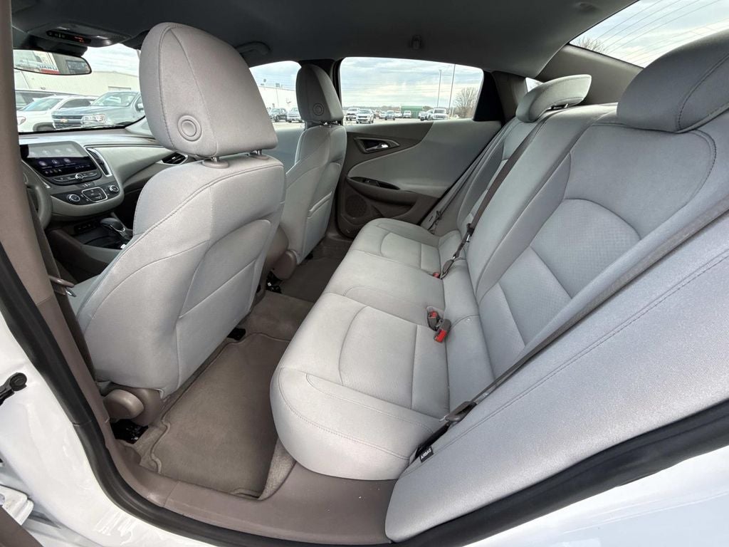 2023 Chevrolet Malibu LS