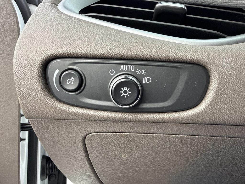 2023 Chevrolet Malibu LS