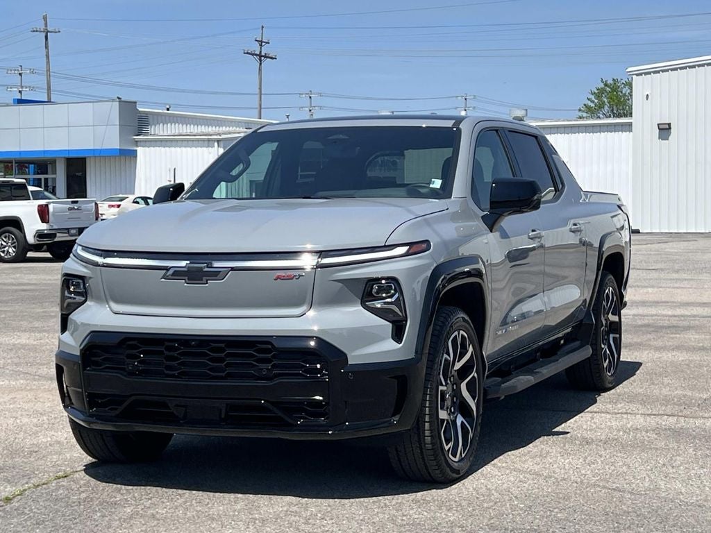 2025 Chevrolet Silverado EV RST - Extended Range