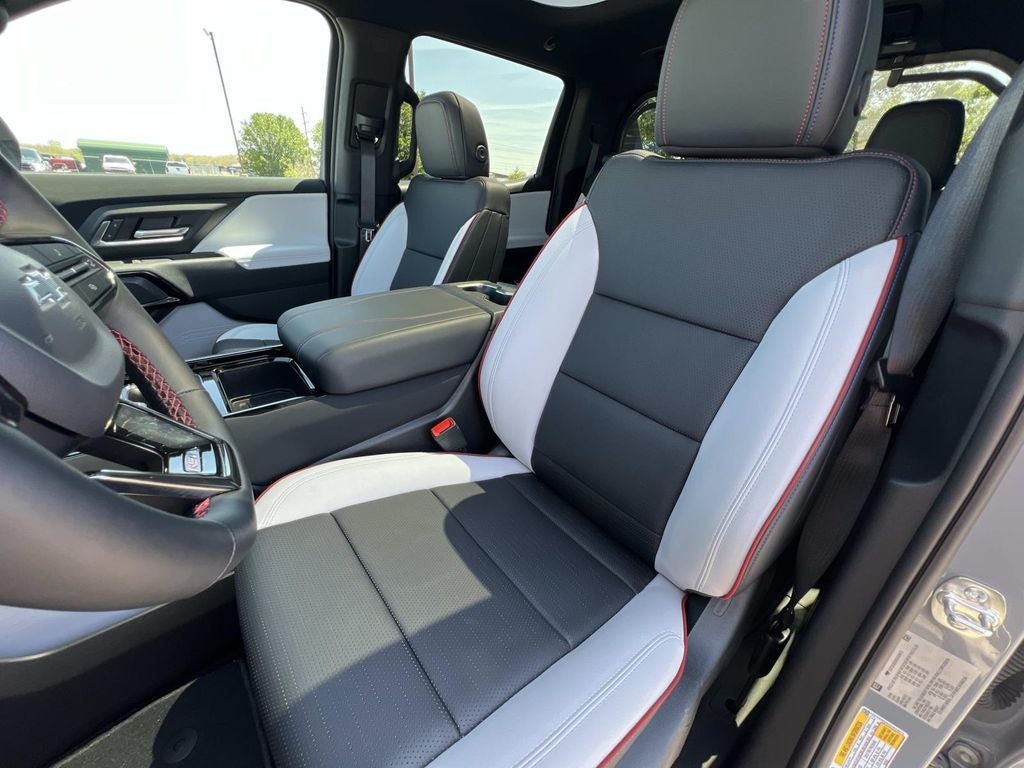2025 Chevrolet Silverado EV RST - Extended Range