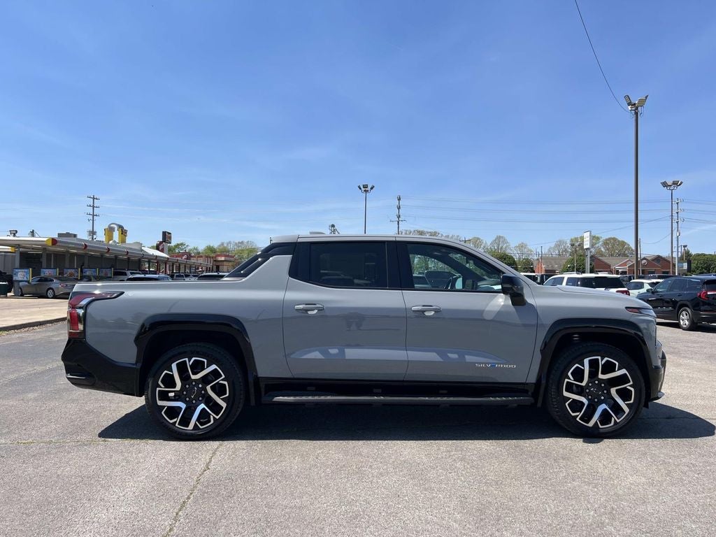 2025 Chevrolet Silverado EV RST - Extended Range