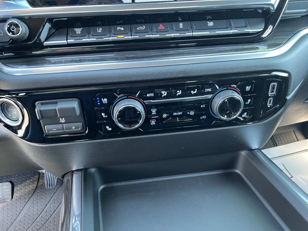 2026 Chevrolet Silverado 3500 HD LTZ DRW