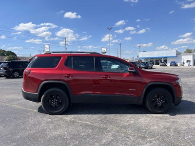 2021 GMC Acadia AT4