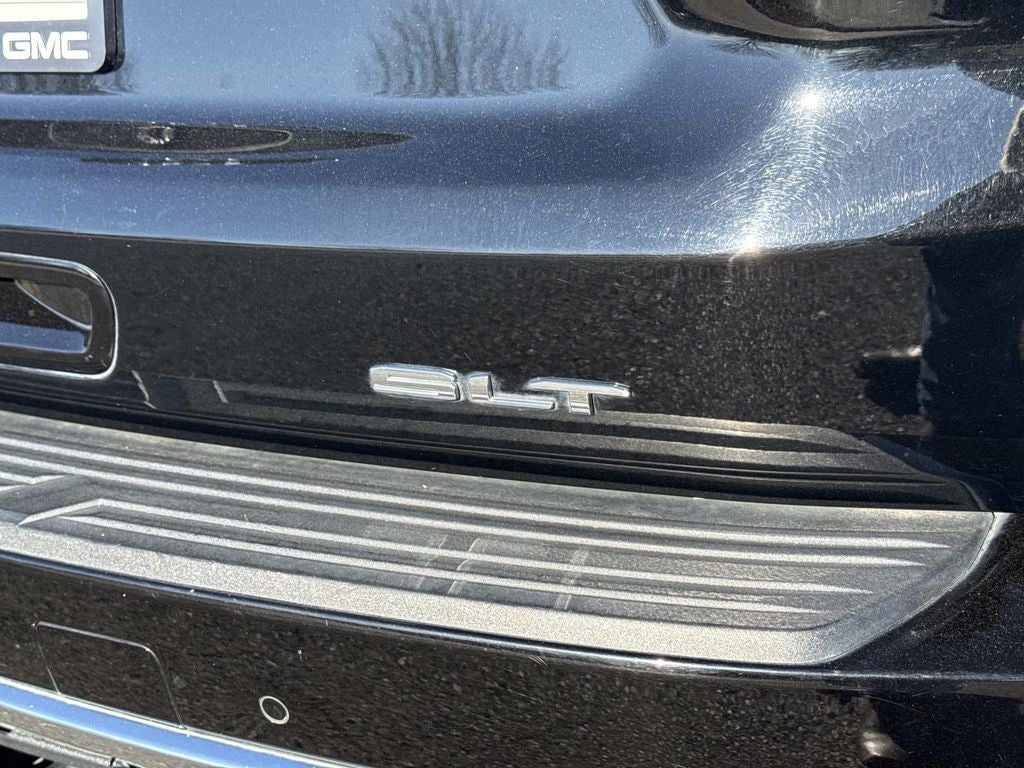 2022 GMC Yukon SLT