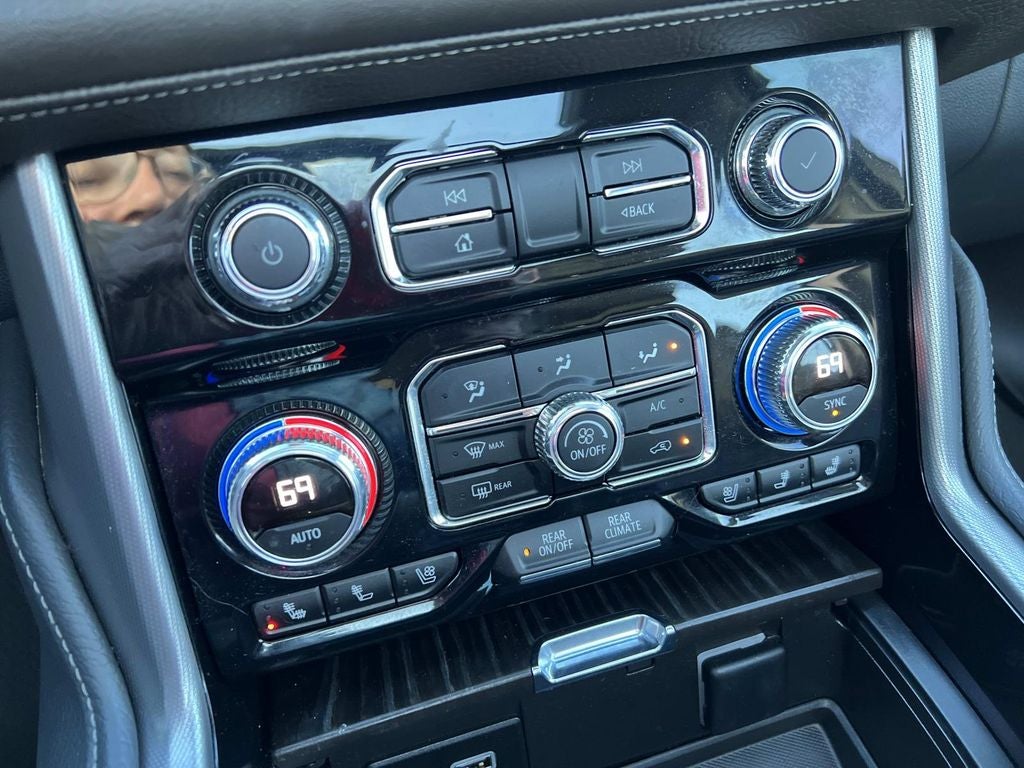 2023 GMC Yukon Denali