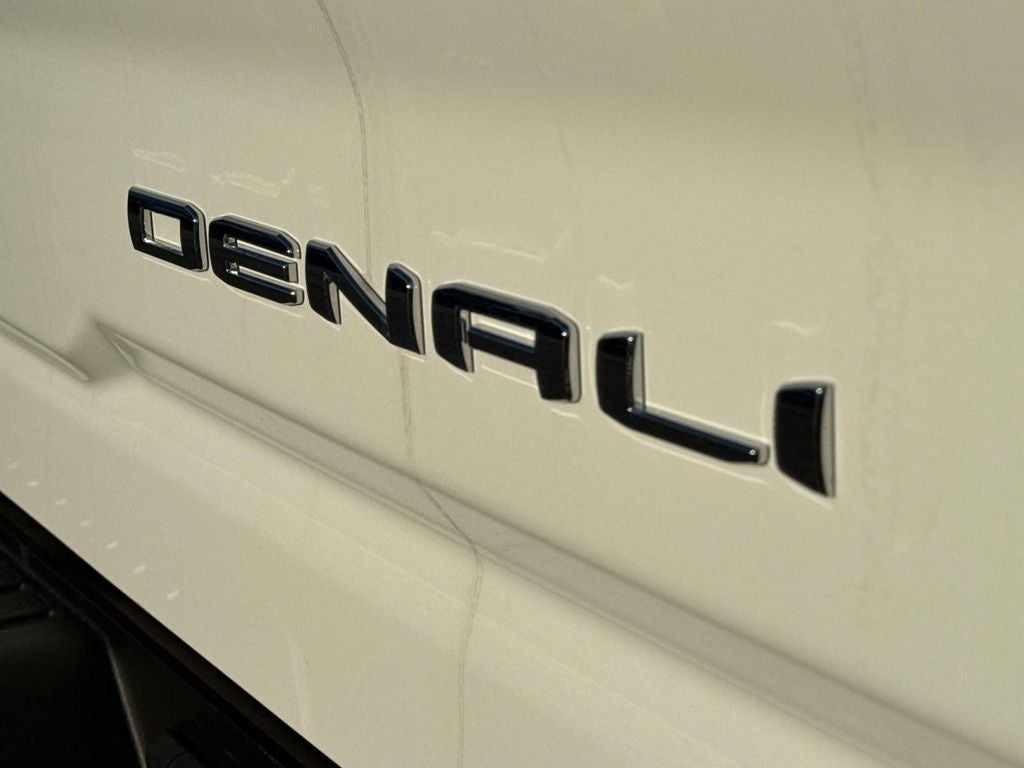 2024 GMC Sierra 2500 HD Denali Ultimate
