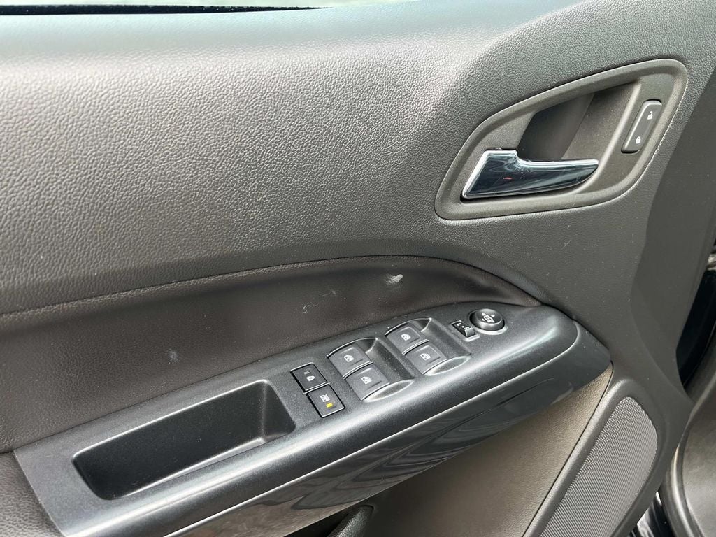 2022 GMC Canyon AT4 - Leather