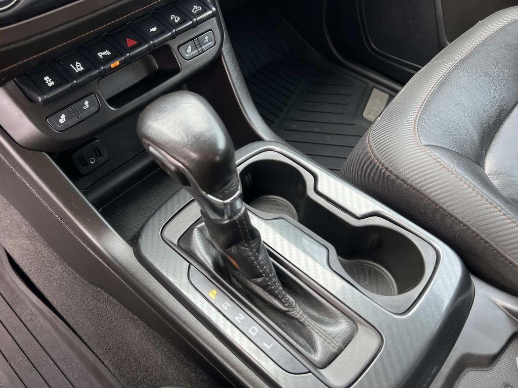 2022 GMC Canyon AT4 - Leather