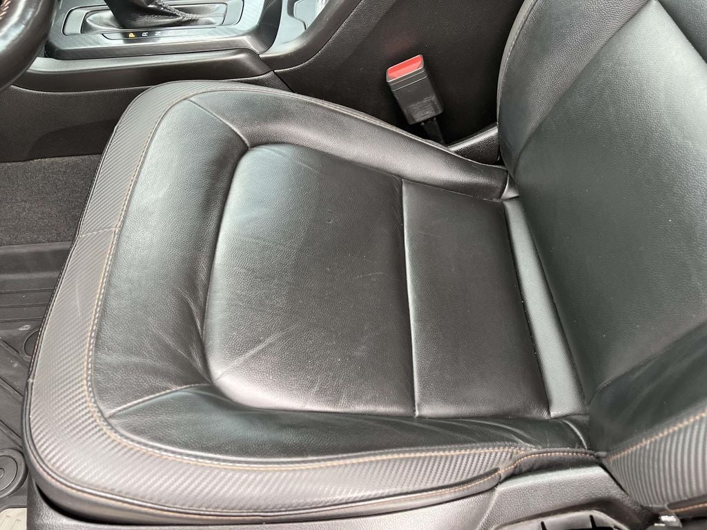 2022 GMC Canyon AT4 - Leather