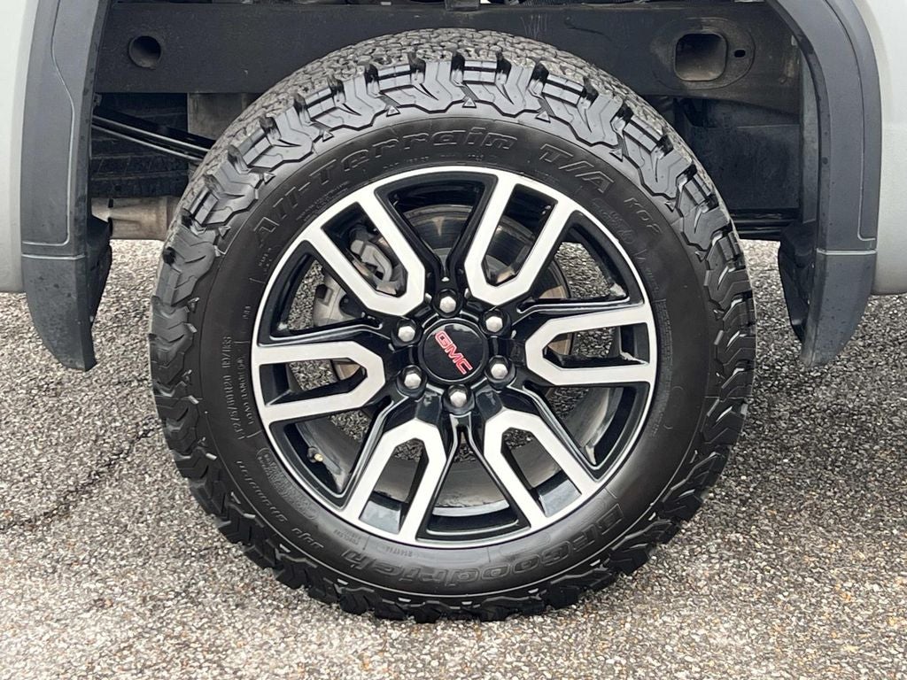 2023 GMC Sierra 1500 AT4