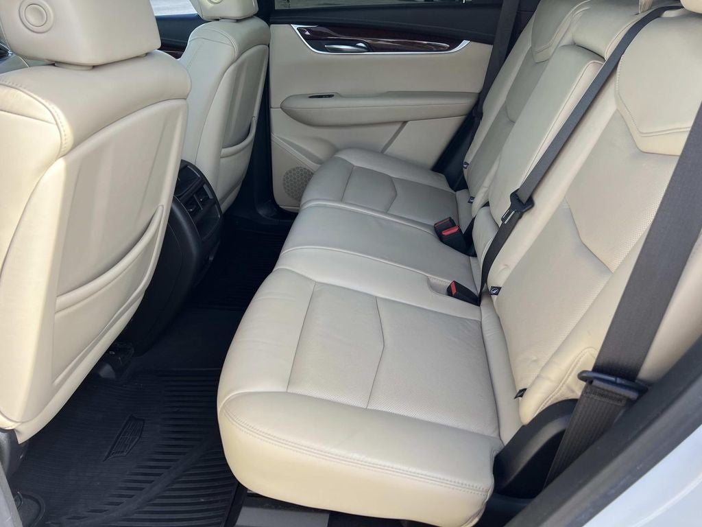 2018 Cadillac XT5 Luxury FWD