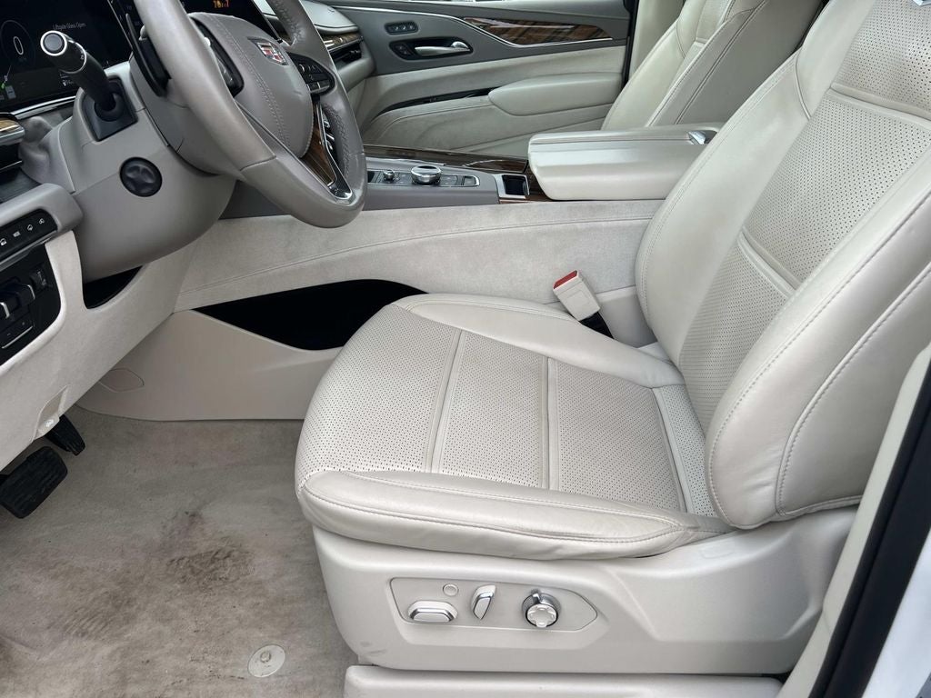 2023 Cadillac Escalade Sport Platinum