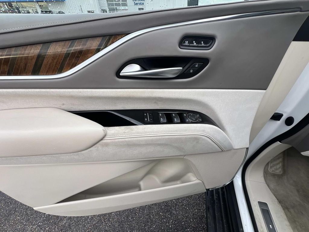 2023 Cadillac Escalade Sport Platinum