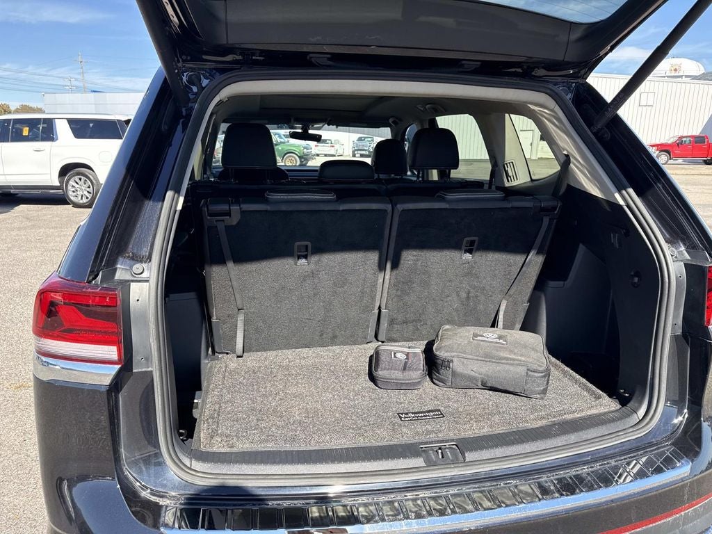 2023 Volkswagen Atlas 3.6L V6 SE w/Technology