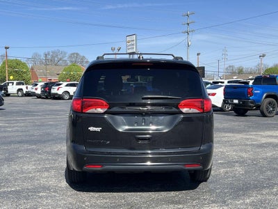 2020 Chrysler Pacifica Touring L Plus