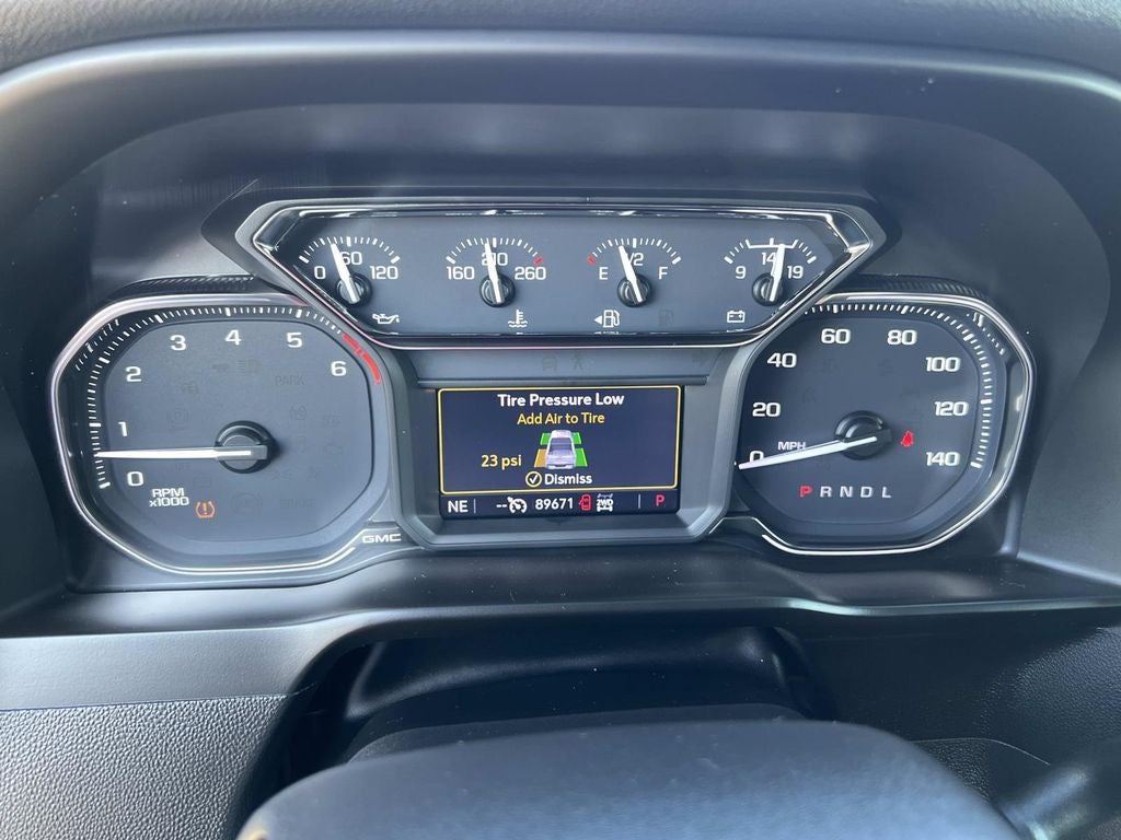 2021 GMC Sierra 1500 AT4