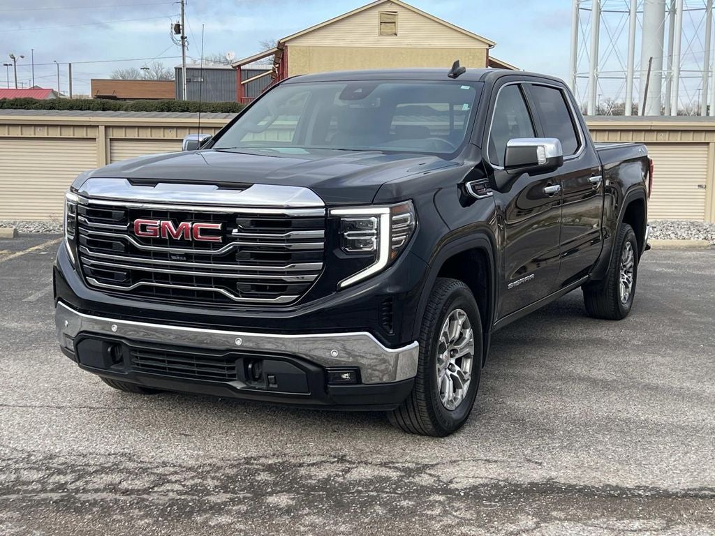 2024 GMC Sierra 1500 SLT