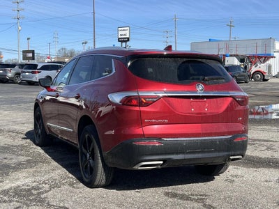 2023 Buick Enclave Essence