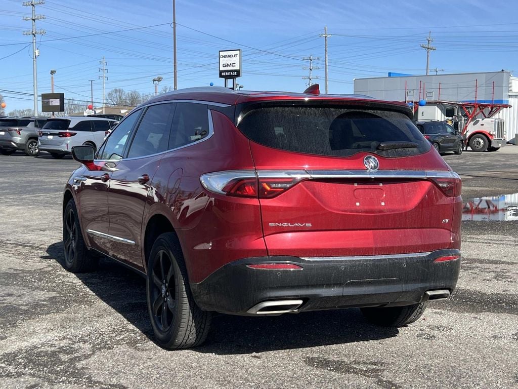2023 Buick Enclave Essence