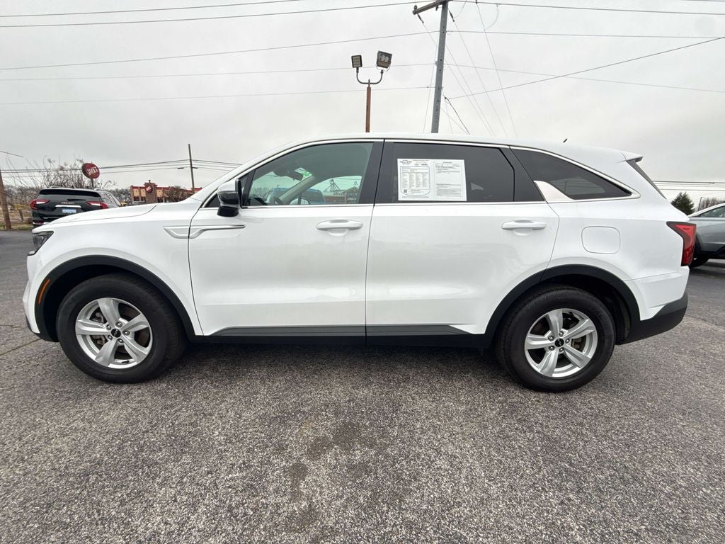 2023 Kia Sorento LX