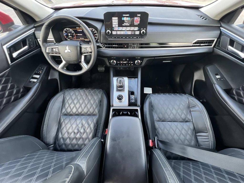 2023 Mitsubishi Outlander SEL