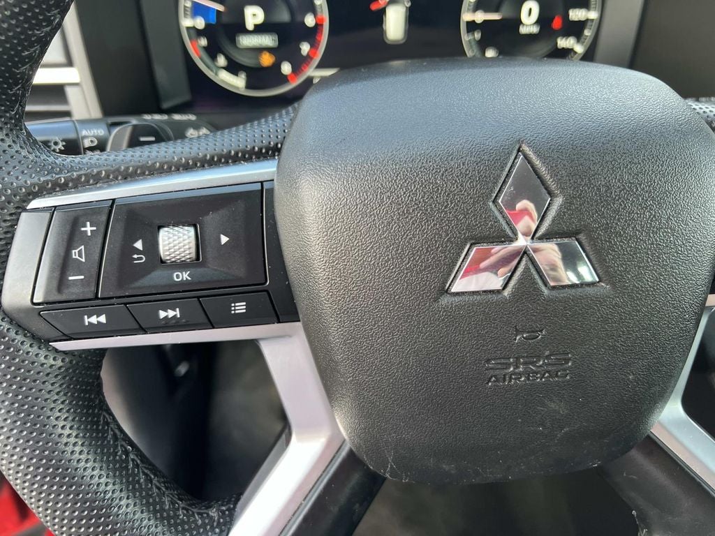 2023 Mitsubishi Outlander SEL