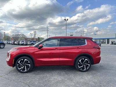 2023 Mitsubishi Outlander SEL