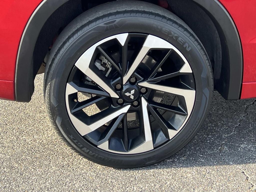 2023 Mitsubishi Outlander SEL