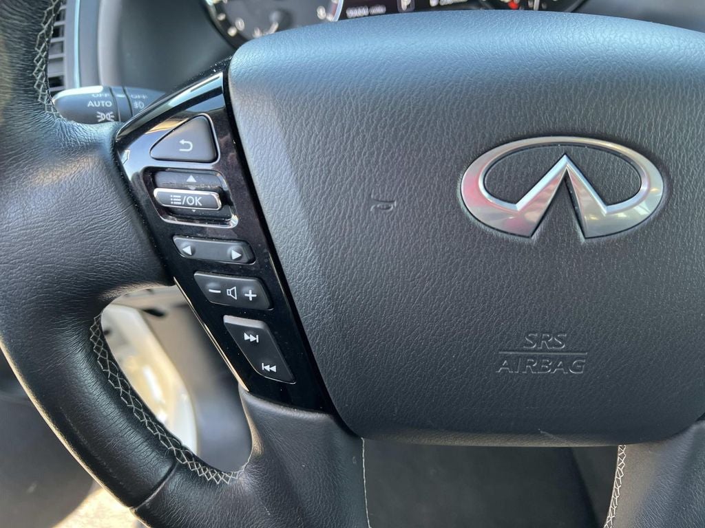 2024 INFINITI QX80 LUXE