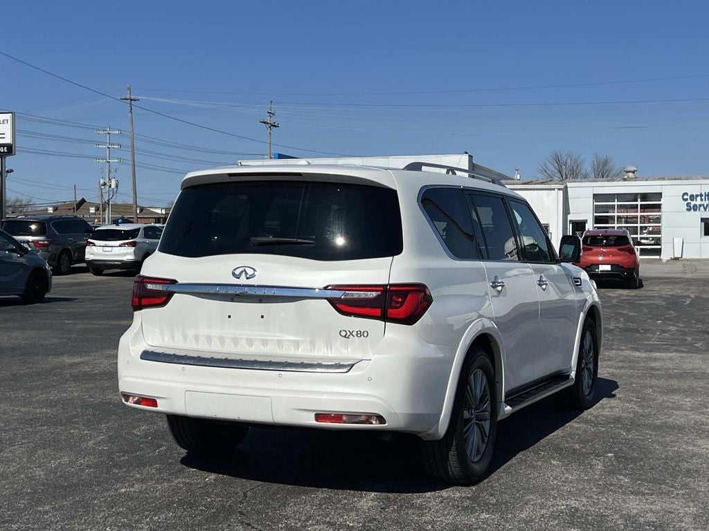 2024 INFINITI QX80 LUXE