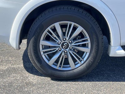 2024 INFINITI QX80 LUXE