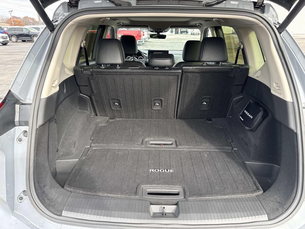 2024 Nissan Rogue SL