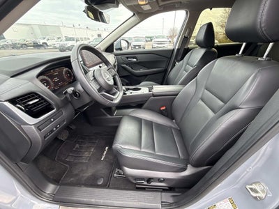 2024 Nissan Rogue SL