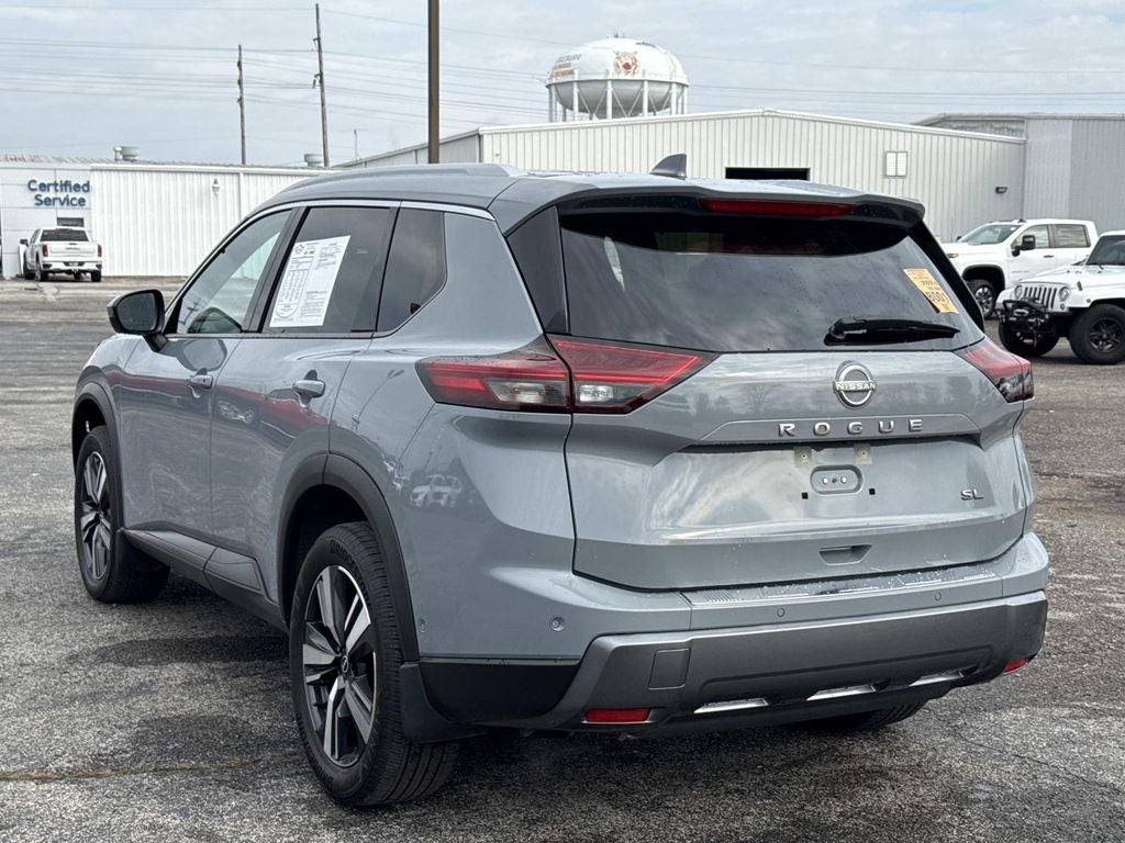 2024 Nissan Rogue SL