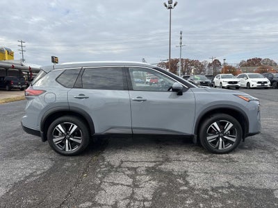 2024 Nissan Rogue SL