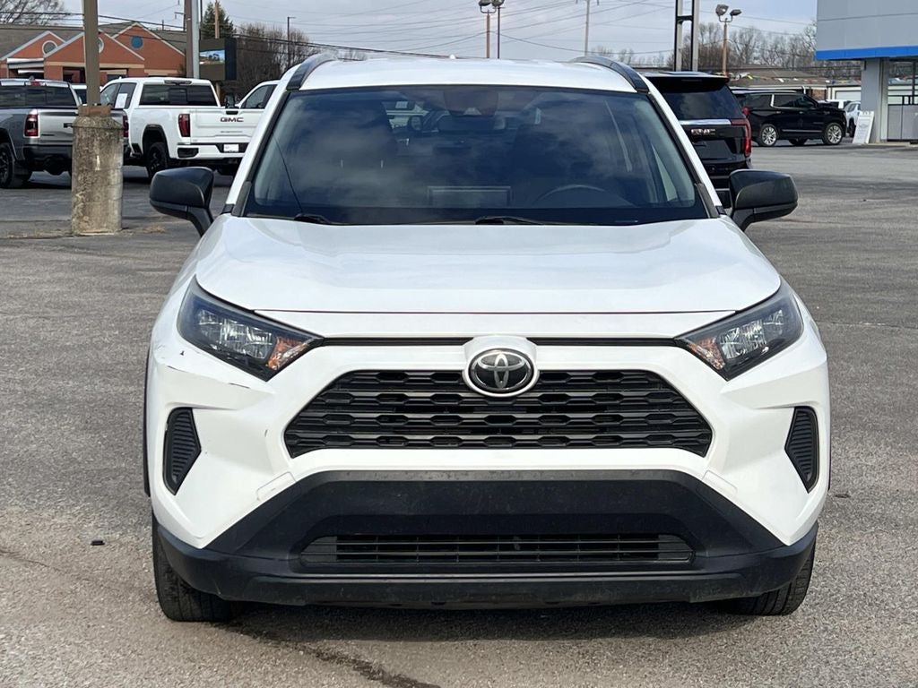 2019 Toyota RAV4 LE