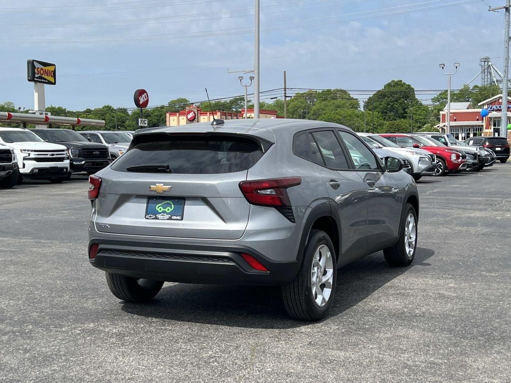 2024 Chevrolet Trax LS