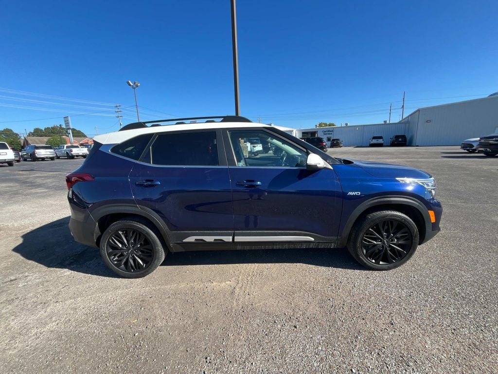 2023 Kia Seltos Nightfall