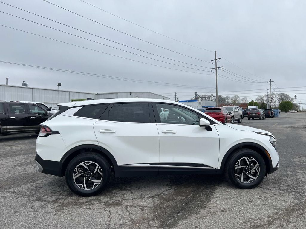 2024 Kia Sportage LX