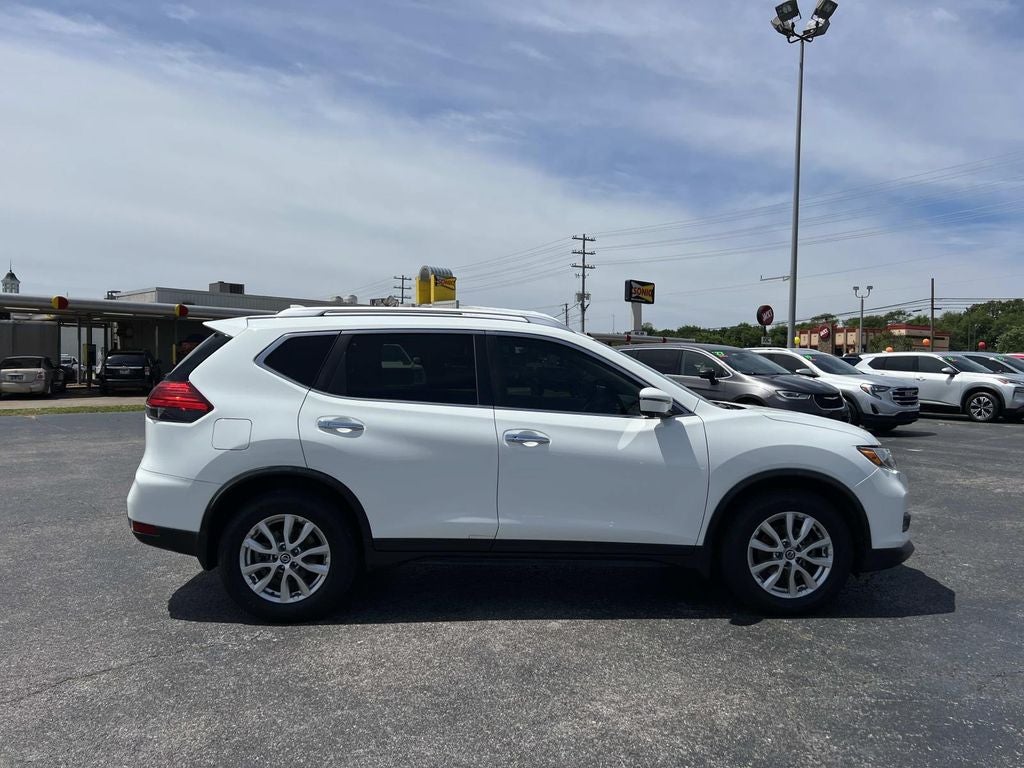 2017 Nissan Rogue SV
