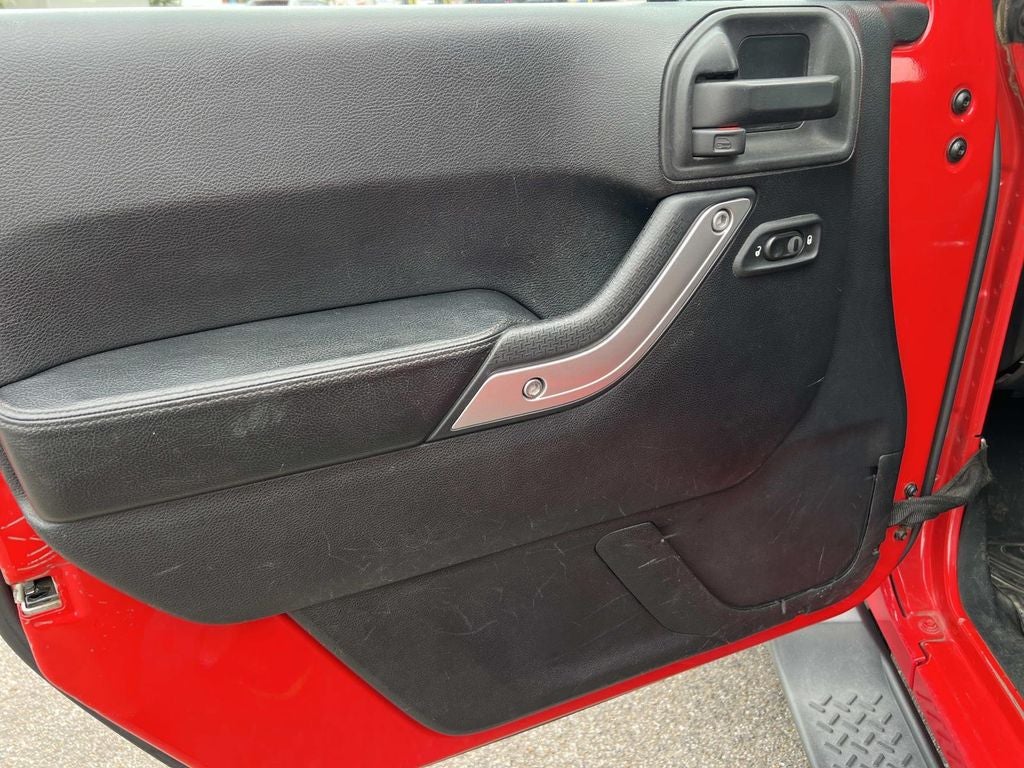 2014 Jeep Wrangler Unlimited Altitude