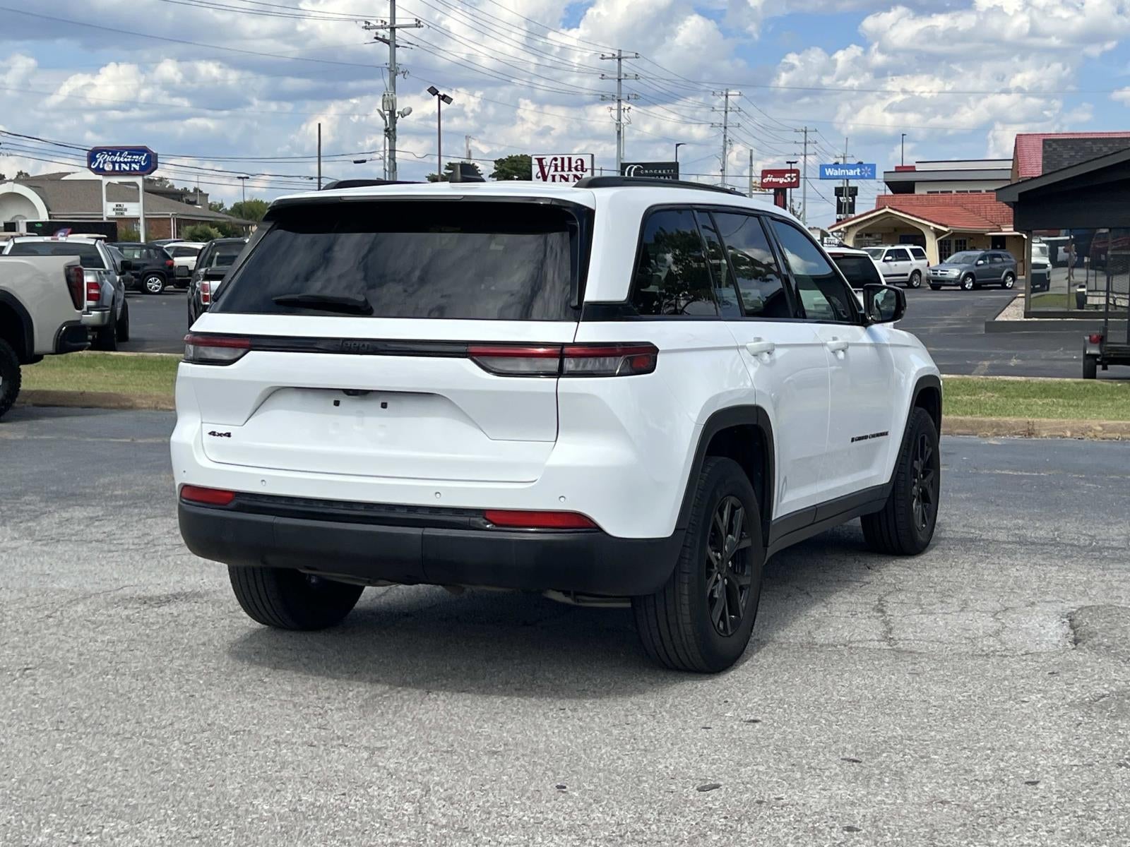 2024 Jeep Grand Cherokee Altitude