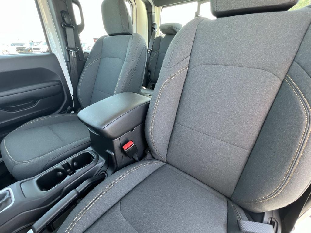 2024 Jeep Gladiator Sport