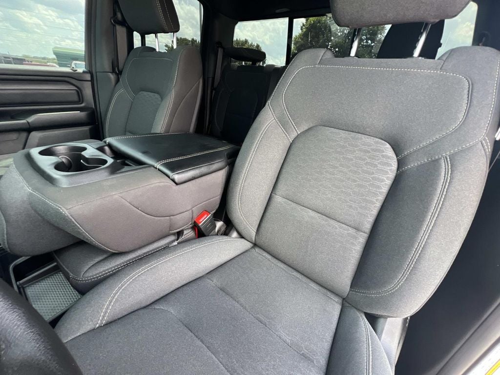 2025 RAM 1500 Tradesman Quad Cab 4x2 6'4" Box