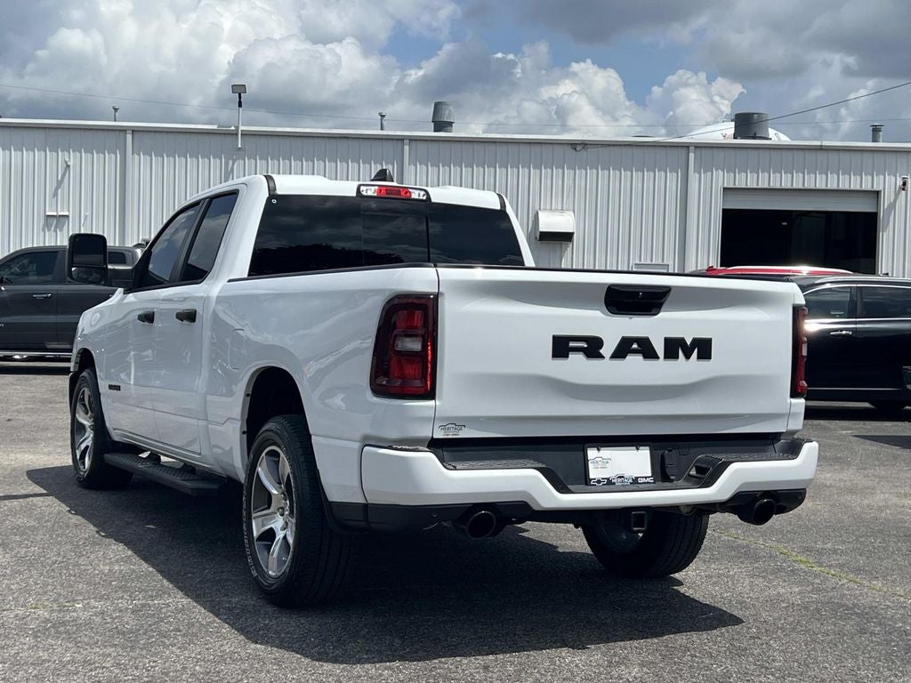 2025 RAM 1500 Tradesman Quad Cab 4x2 6'4" Box
