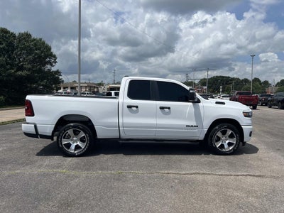 2025 RAM 1500 Tradesman Quad Cab 4x2 6'4" Box