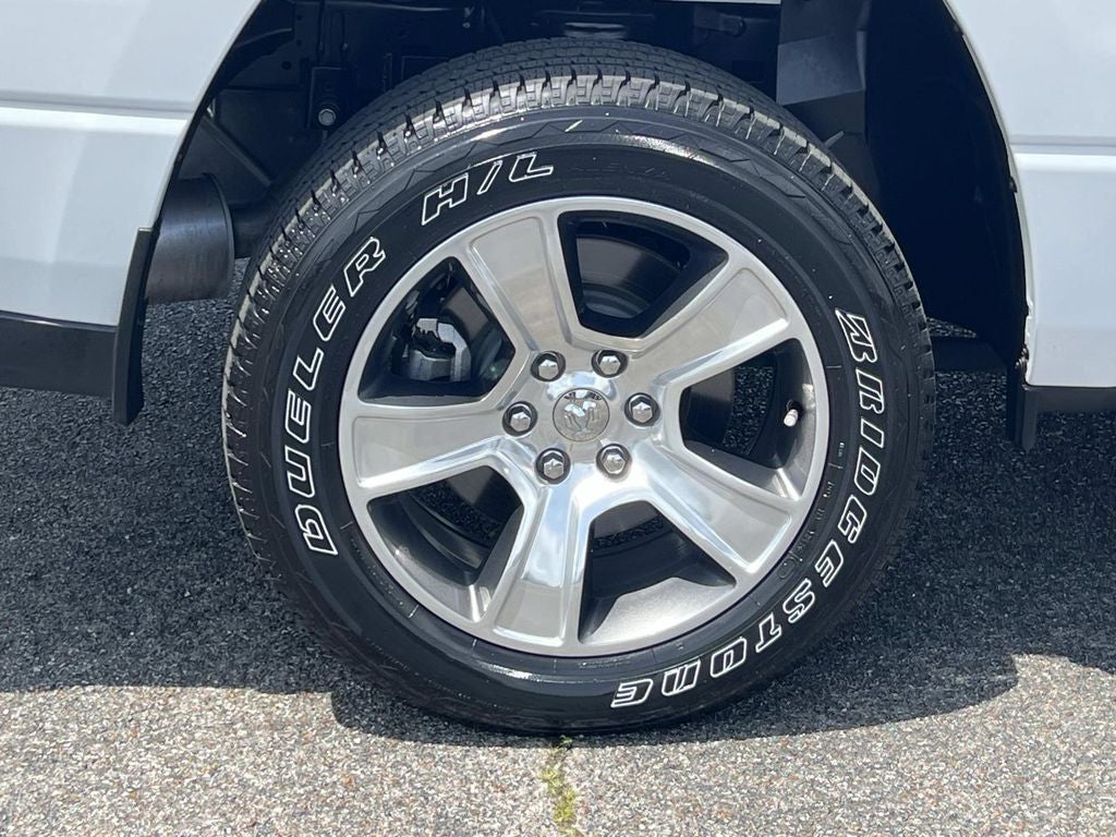 2025 RAM 1500 Tradesman Quad Cab 4x2 6'4" Box