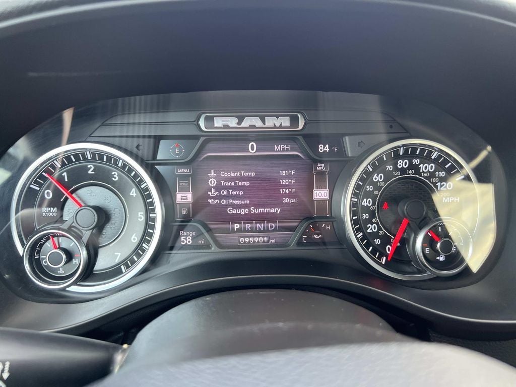 2022 RAM 1500 Lone Star Crew Cab 4x4 5'7" Box